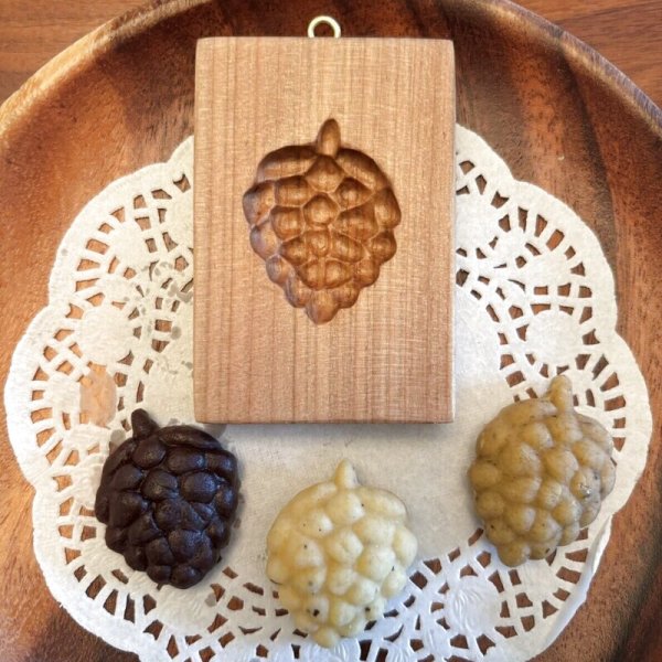 画像2: 松ぼっくり/pine corn *cookie mold/菓子木型作家 komorebi. (2)
