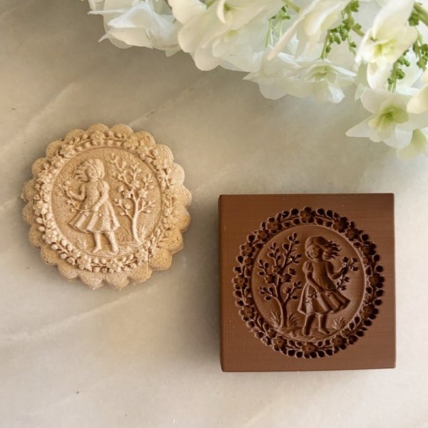 画像3: 春の女の子＜Girls in spring＞springerle cookie stamp (3)
