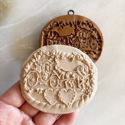 画像1: 馬車<ウエディング>Wedding coach with hearts /cookie mold by anis-paradies