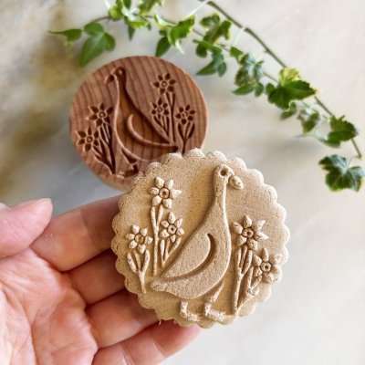 画像1: アヒルとお花 *wood cookie stamp