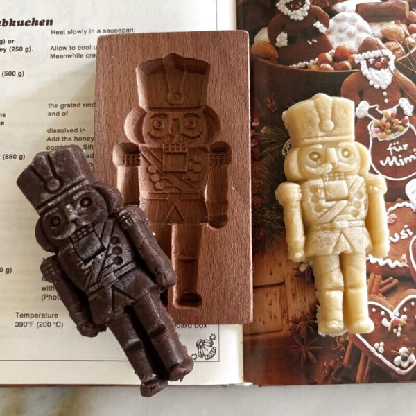 画像1: くるみ割り人形 *Nutcracker /wood gingerbread cookie mold (1)