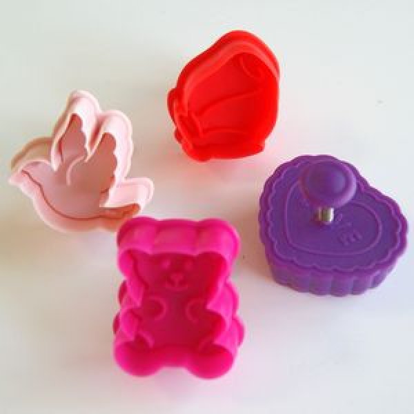 画像1: 【50％OFF/ＳＡＬＥ】スプリング/spring piecrust cutter set＜4種類＞ (1)